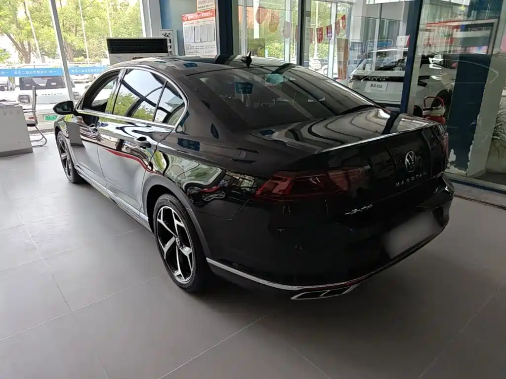 Volkswagen Magotan, миниатюра 5
