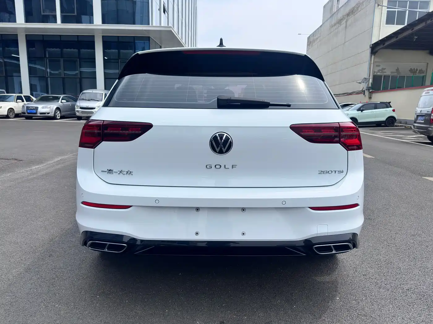 Volkswagen Golf 2021 280TSI DSG R-Line фото 16