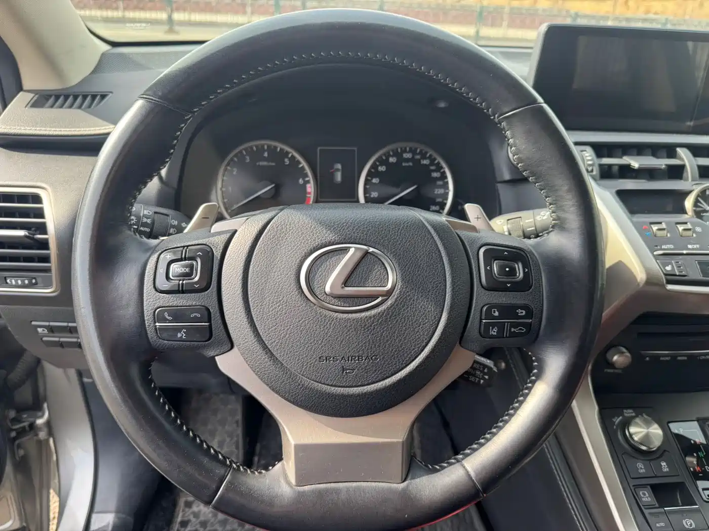 LEXUS NX