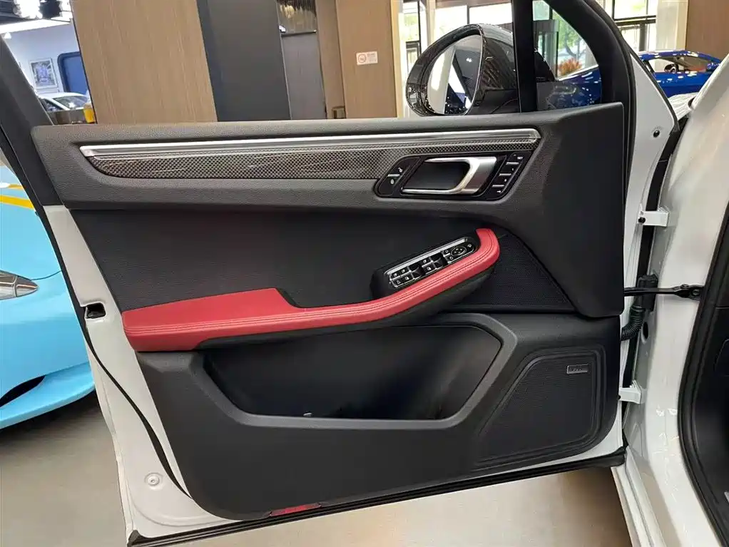Porsche Macan 2017 Macan S 3.0T фото 11