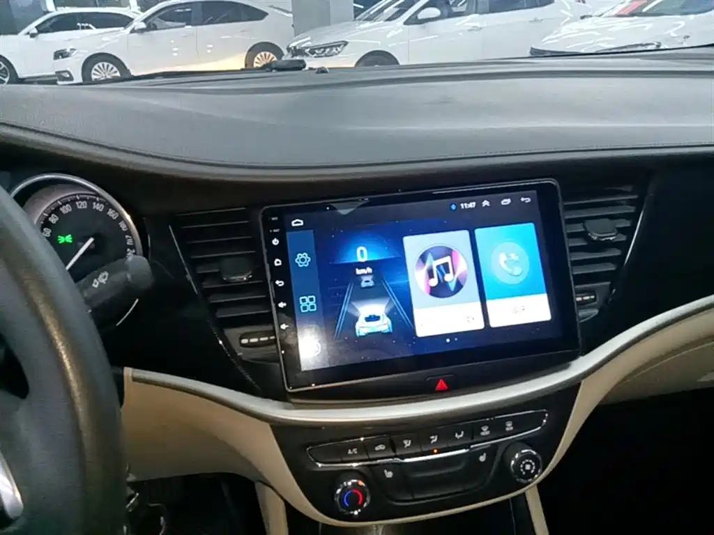 Buick Verano 2015 Sedan 15S Automatic Leading фото 13