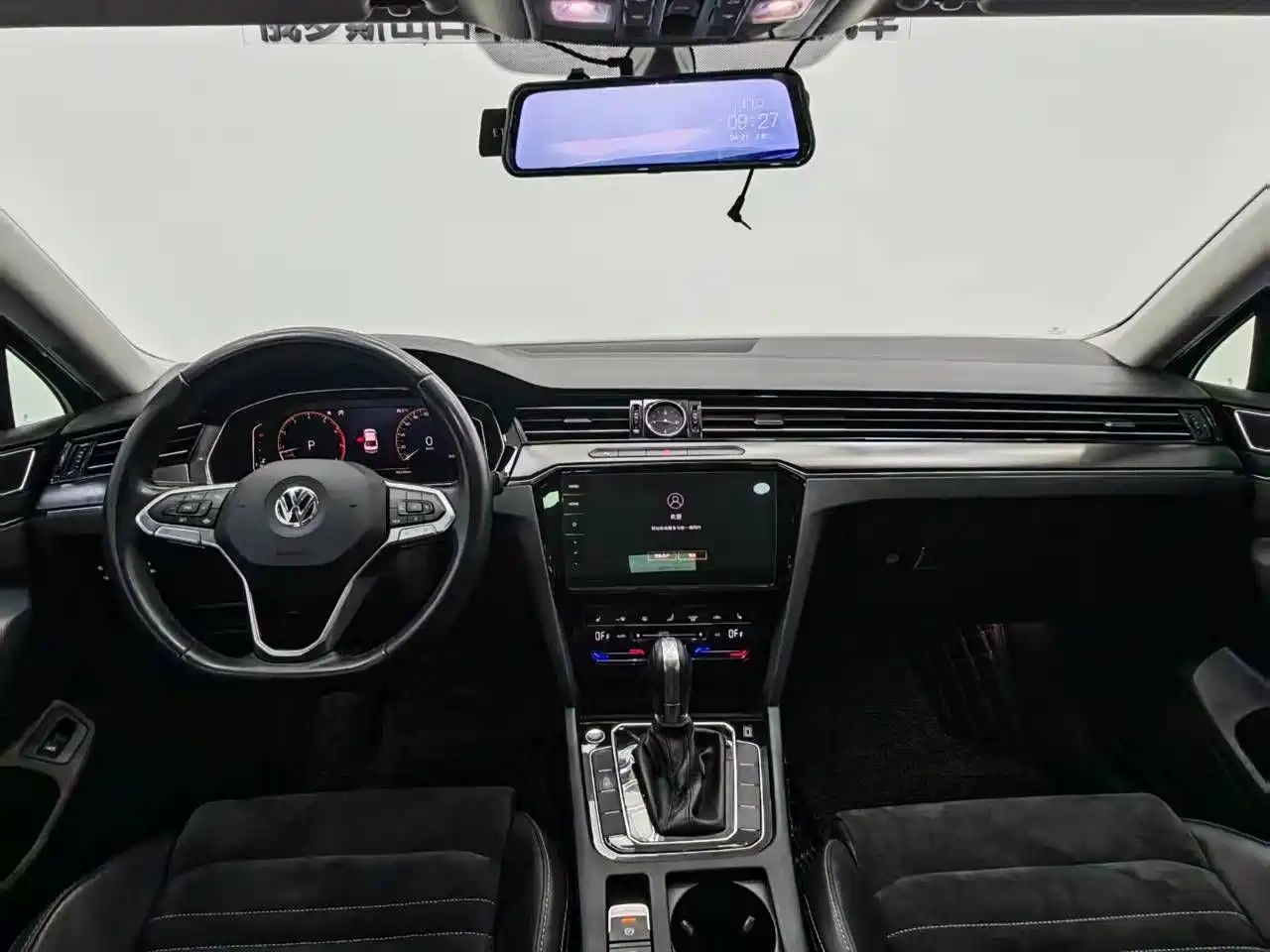Volkswagen Magotan 2020 330TSI DSG Luxury фото 10