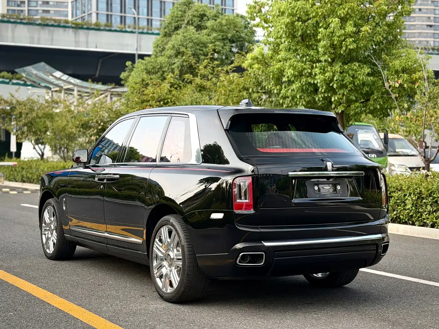 Rolls-Royce Cullinan 2024 2024 4-Seater