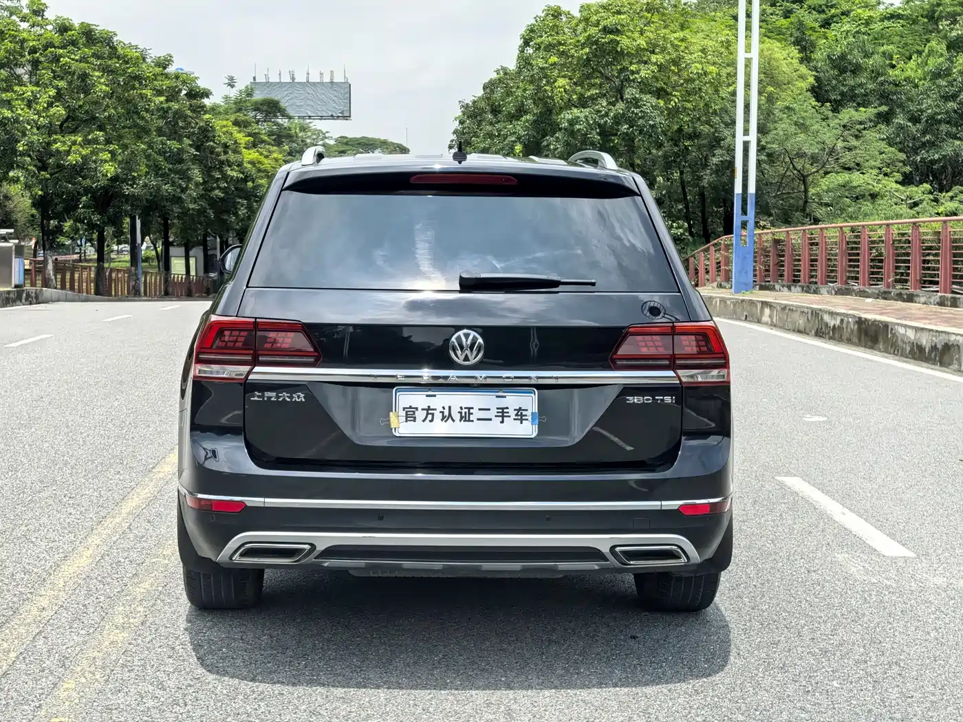 Volkswagen Teramont 2019 380TSI 4WD Luxury Edition China VI фото 18