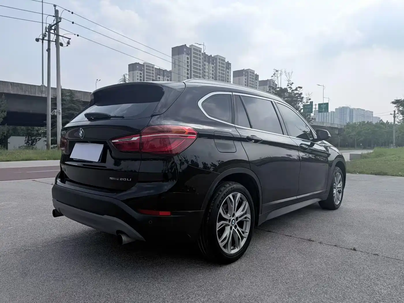 BMW X1 2019 sDrive20Li Leading Model фото 9