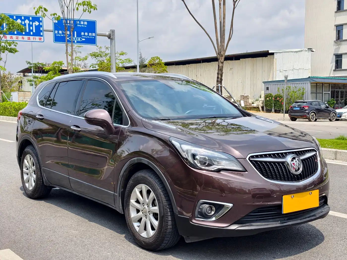 Buick Envision Plus 2019 20T FWD Luxury Model China VI фото 2