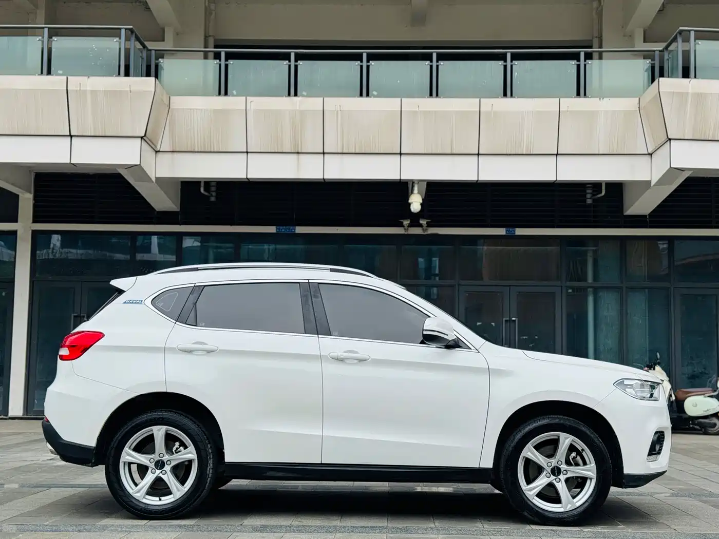 Haval H2 2018 Creation Edition Blue Label 1.5T DCT 2WD Style фото 5
