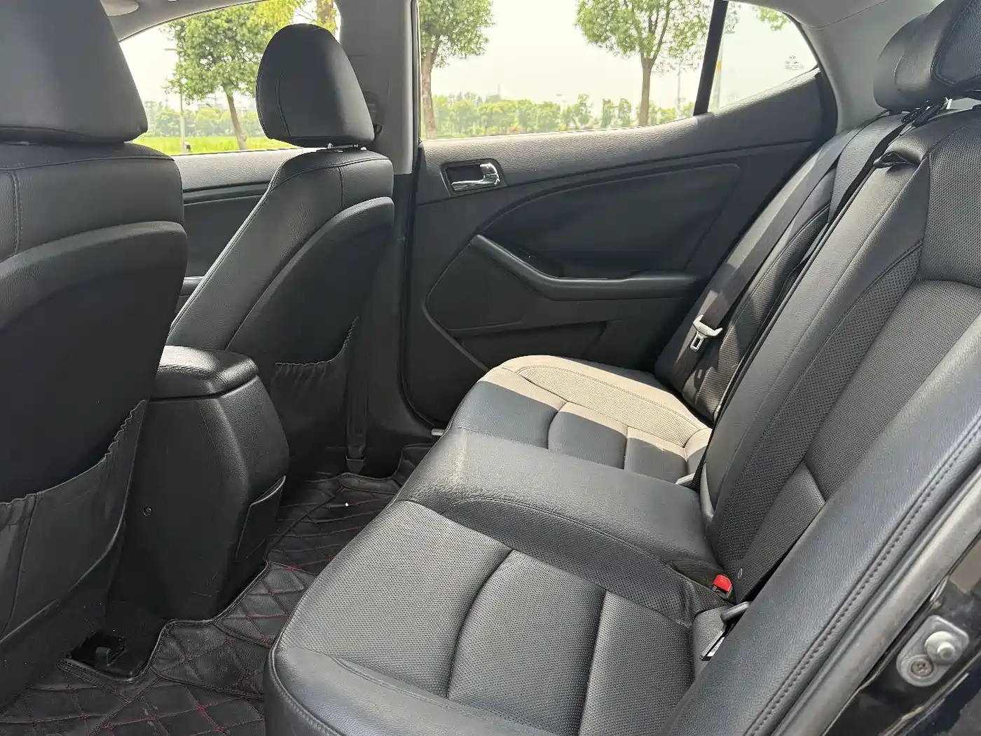 Kia K5 2014 2.0L Automatic LUXURY фото 5
