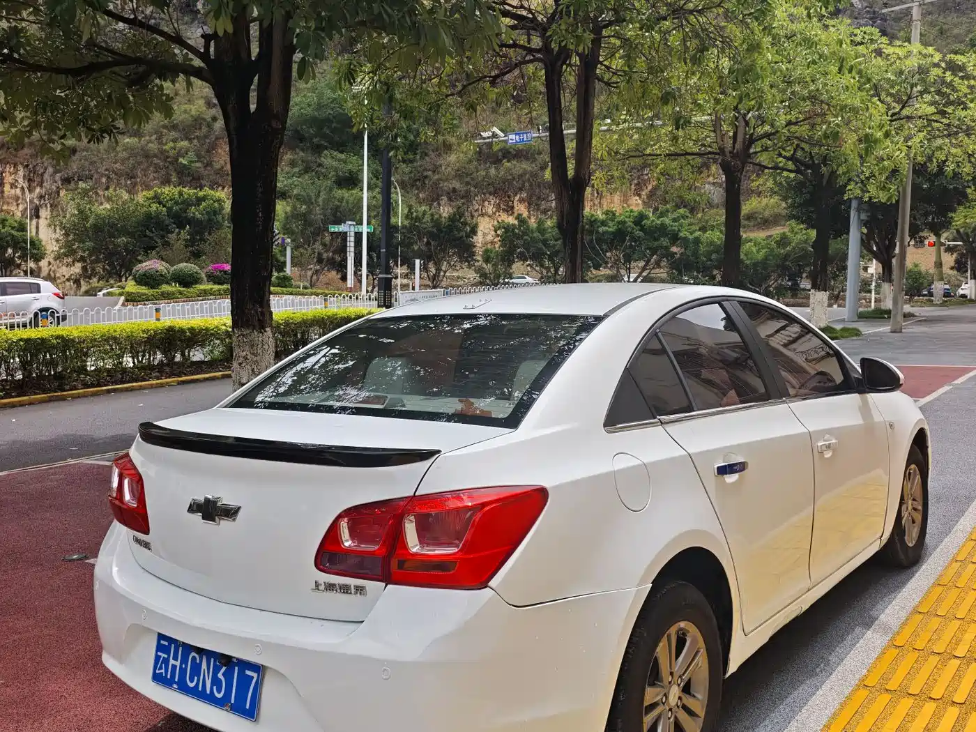 Chevrolet Cruze 2015 1.5L Classic SL MT фото 4