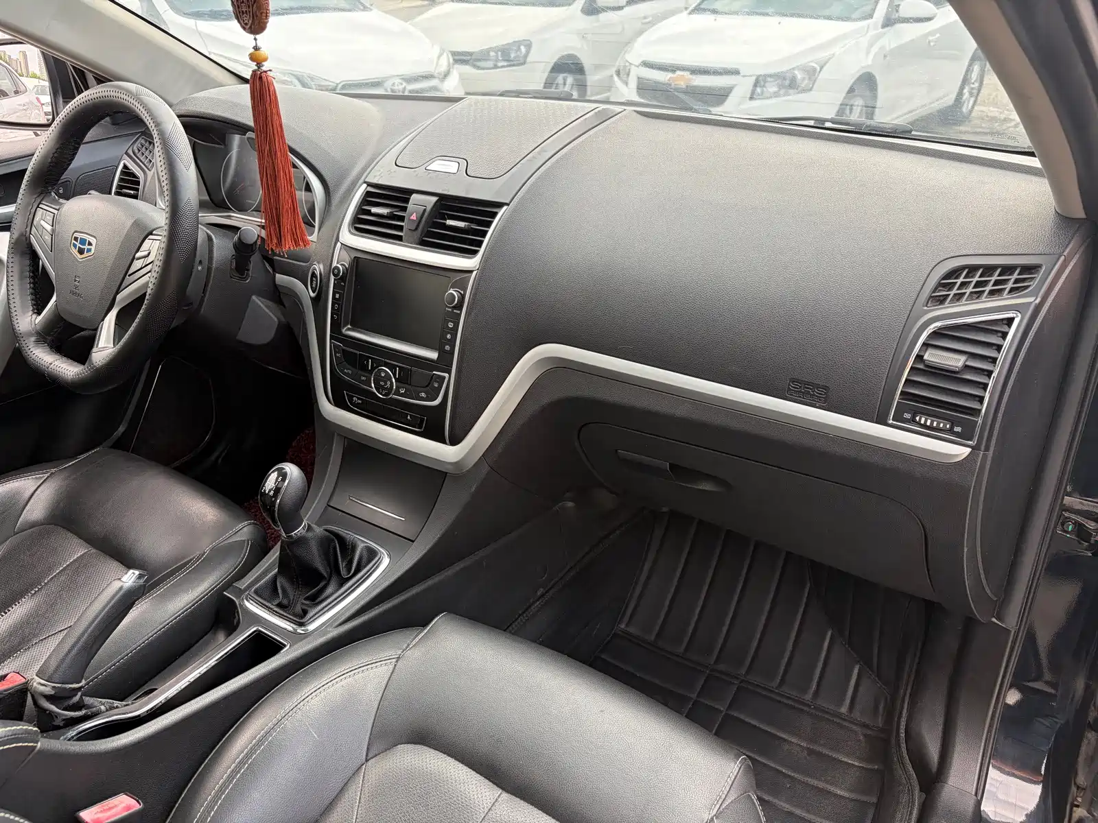Photo 13 - Geely Emgrand