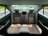 Фото 6 - Toyota Camry