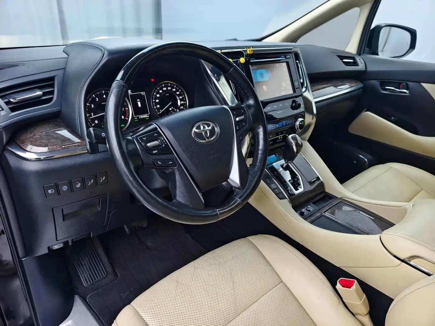 Toyota Alphard 2018 Facelift 3.5L Premium Edition фото 10