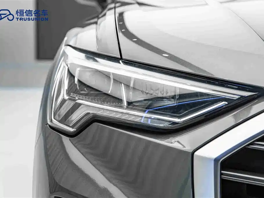 Audi Q3 2019 35 TFSI Fashion Sport фото 10