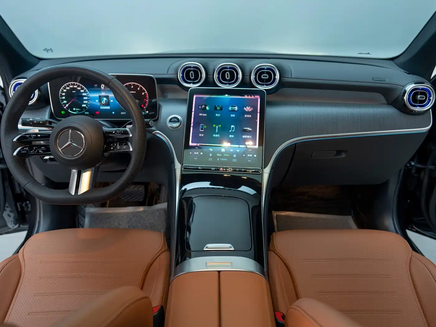 Mercedes-Benz GLC 2024 GLC 260 L 4MATIC Luxury 5-seater фото 11
