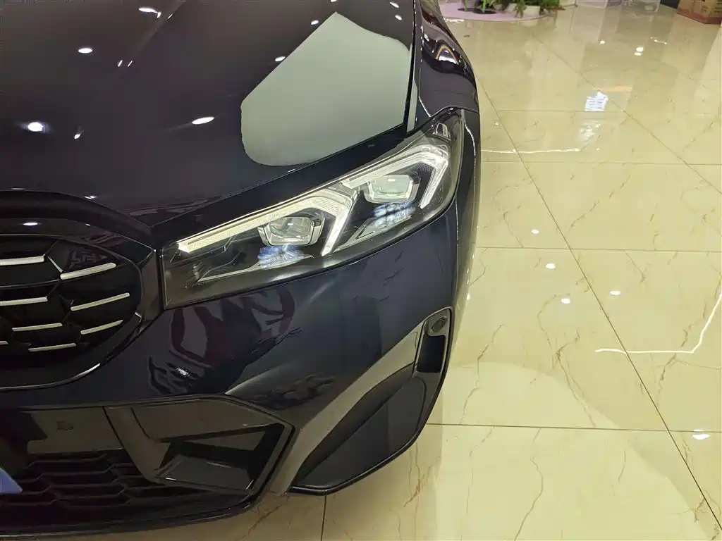 BMW 3 Series 2023 325Li M Sport Black Night Package фото 9
