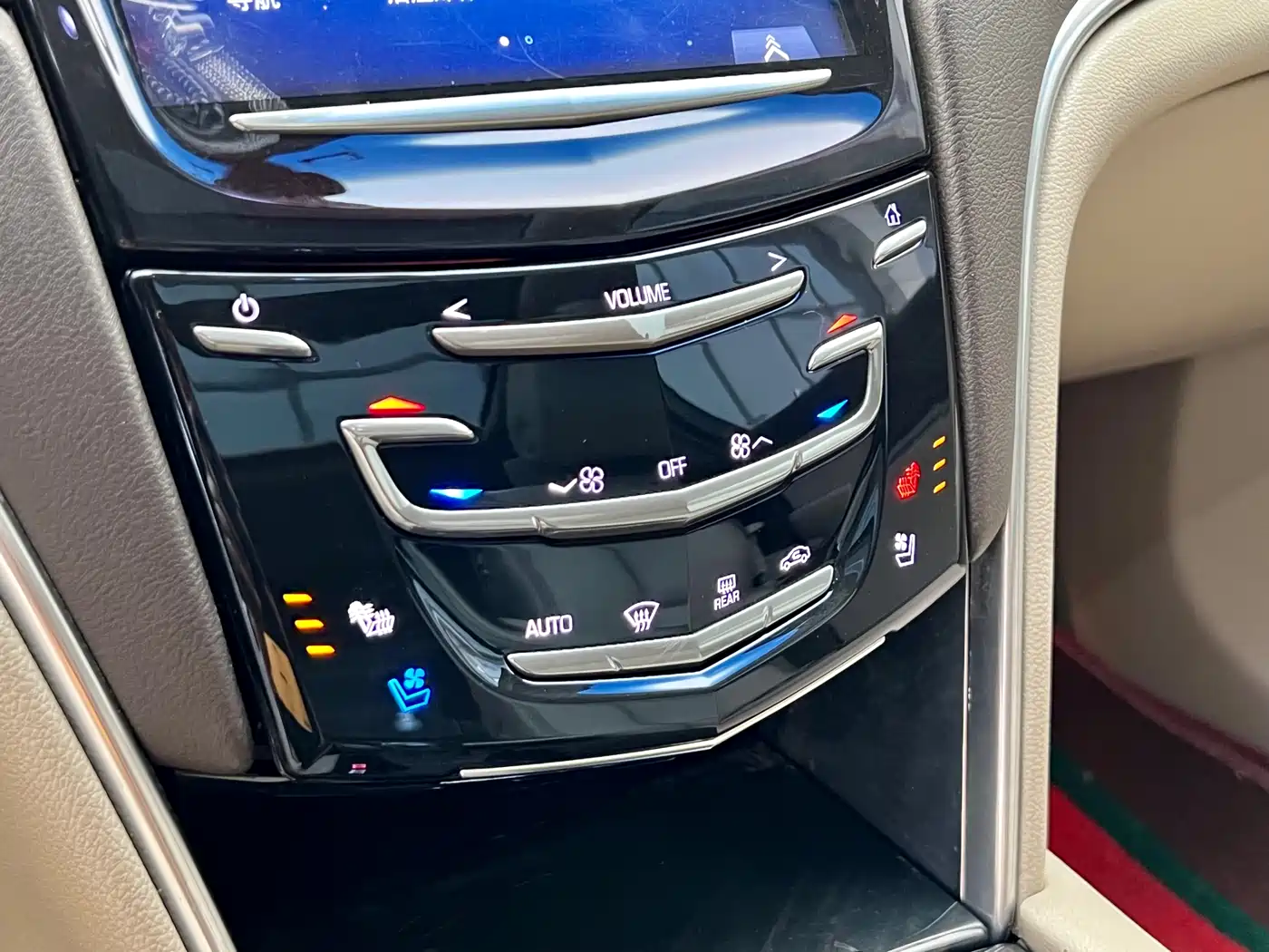 Cadillac XTS 2014 28T Platinum Edition фото 11