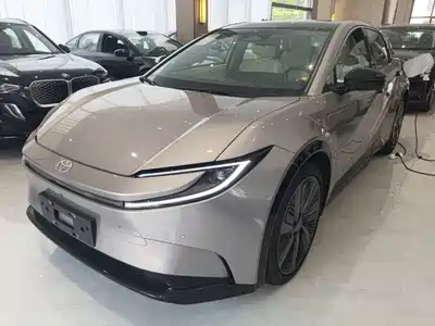 Toyota bZ5