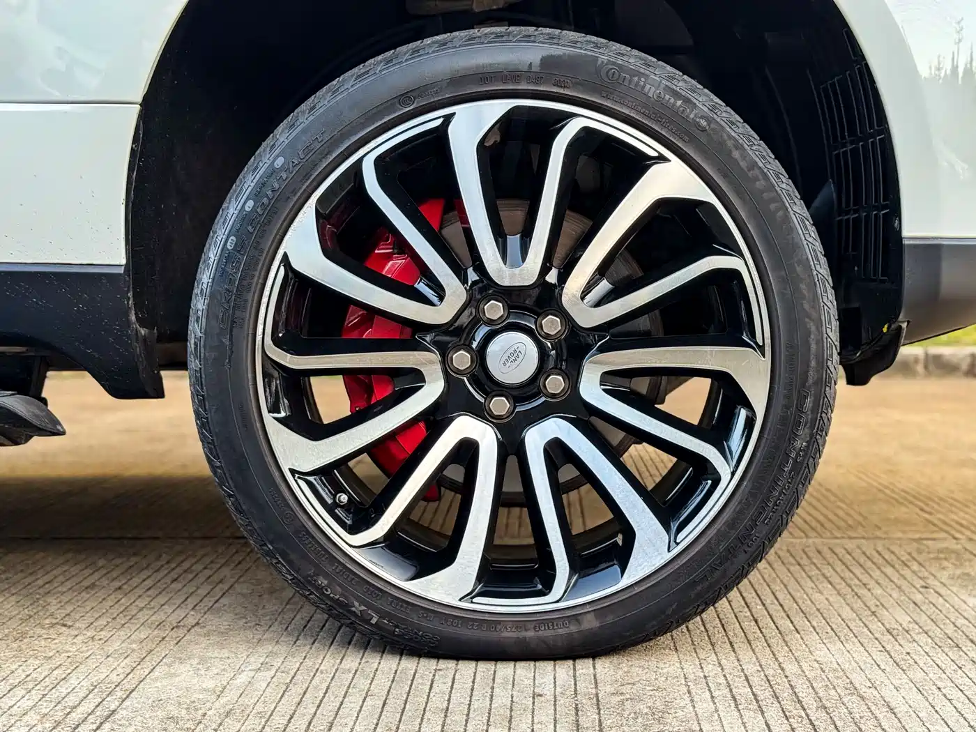 Land Rover Range Rover 2018 3.0 SC V6 Vogue Heritage Extended Edition фото 7