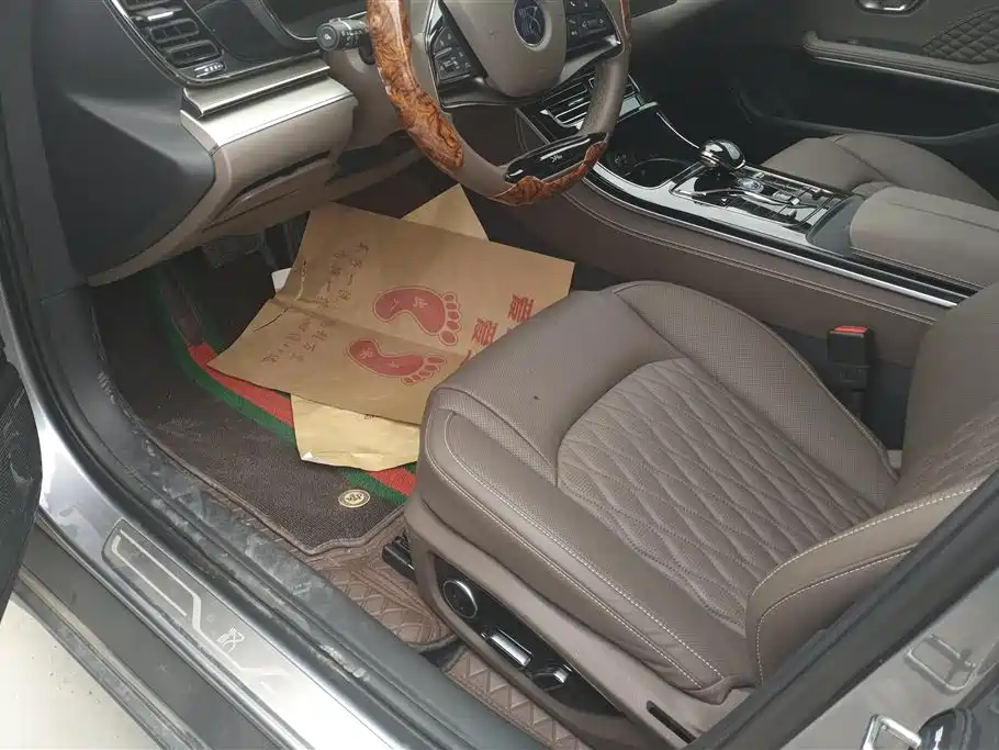 BYD Han 2023 DM-i Champion Edition 121KM Honor фото 9