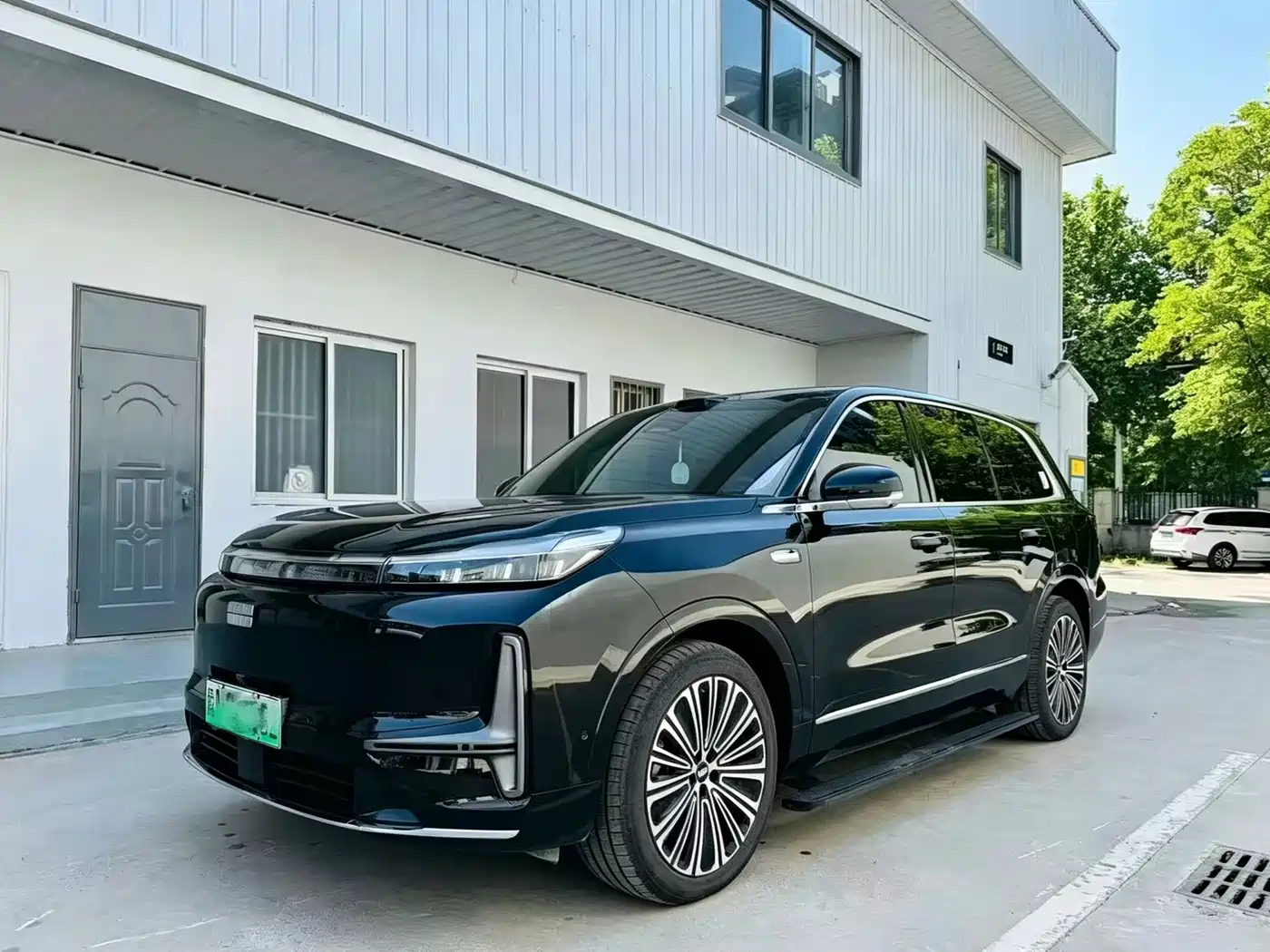 Geely Galaxy Galaxy M9 2025 2025 Base Model