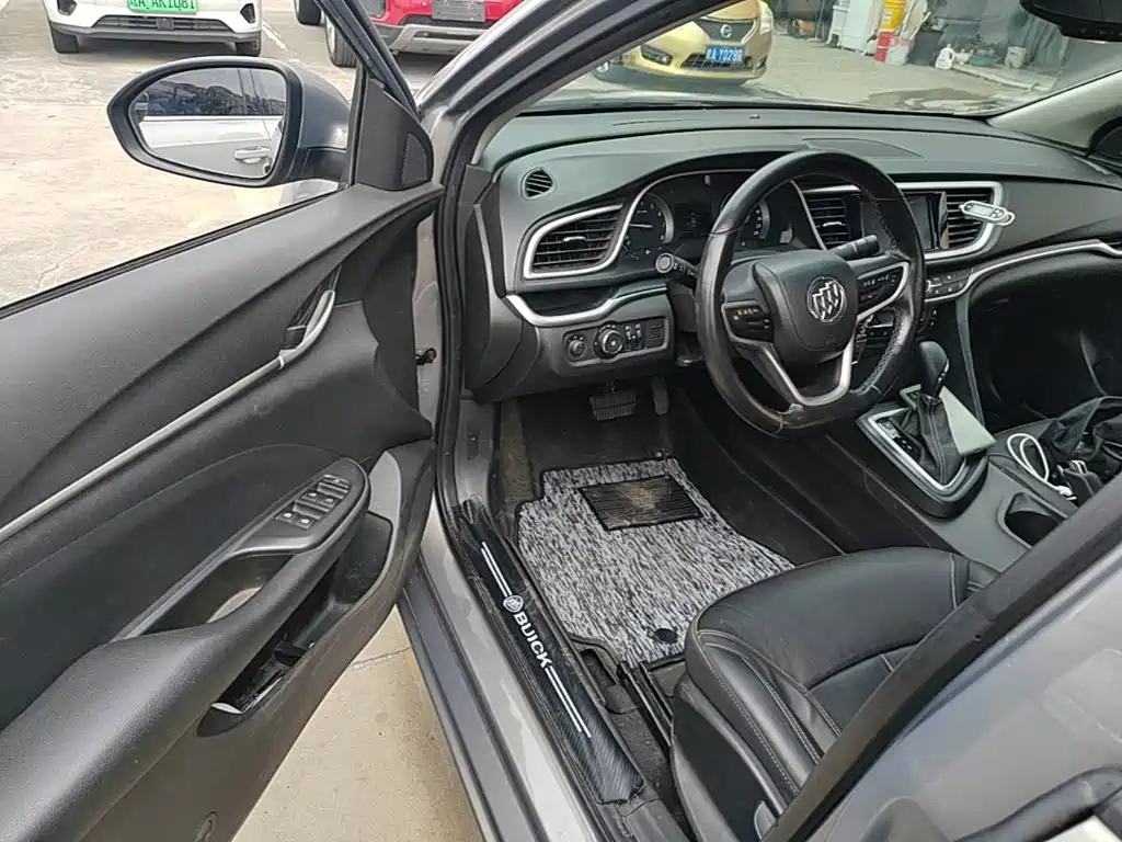 Фото 16 - Buick Excelle