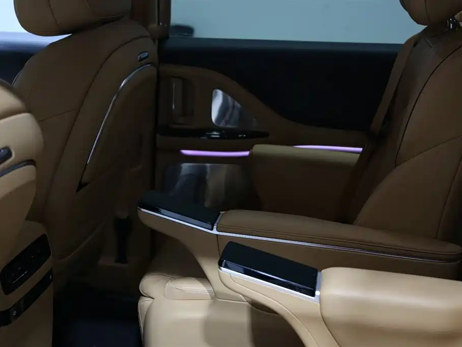Voyah Auto Voyah Dreamer 2025 PHEV AWD Flagship Kunpeng Edition фото 15