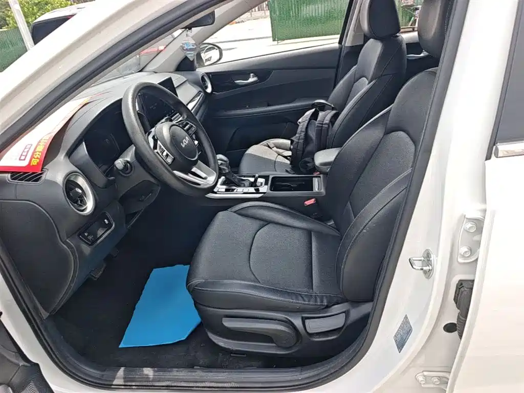 Kia K3 2021 Facelift 1.5L CVT Fashion Edition фото 15