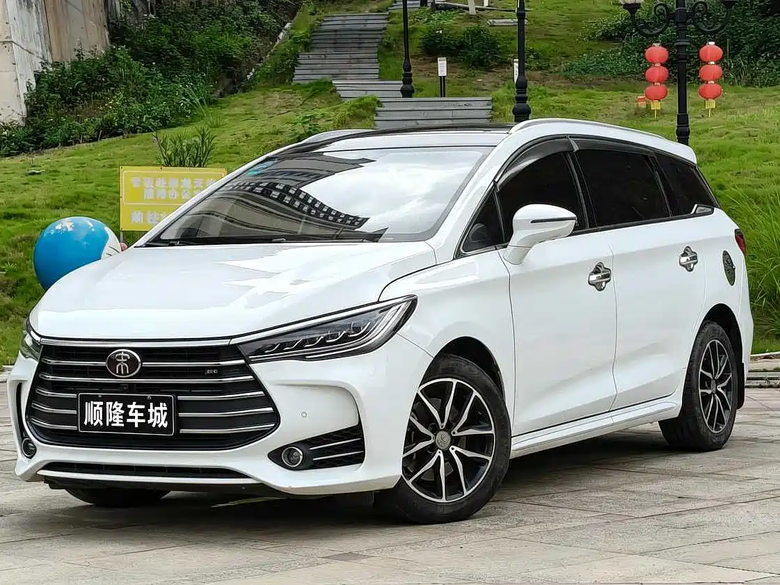 BYD Song MAX 2017 1.5T Auto Smart Connect Premium 7-seater