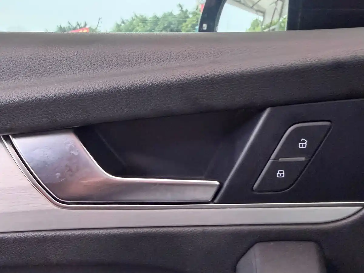 Audi Q5L 2020 40 TFSI Prestige Fashion фото 15