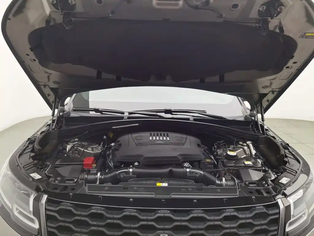 Land Rover Range Rover Velar 2019 2018 P380 R-DYNAMIC SE