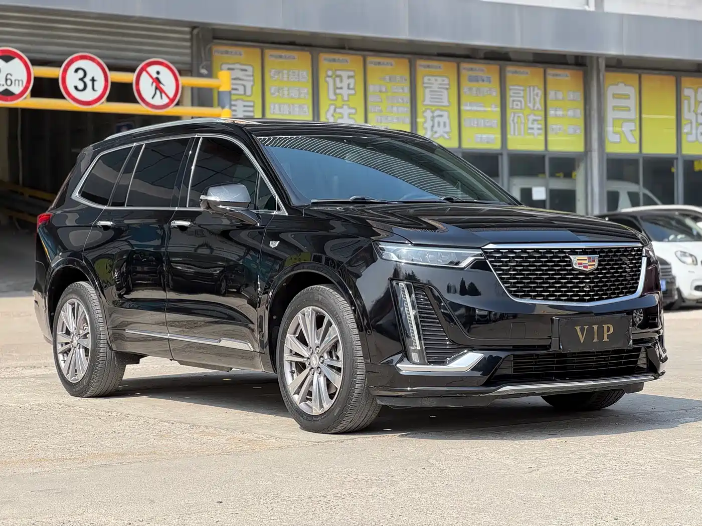 Cadillac XT6 2020 28T 6-Seater 4WD Luxury Model фото 3