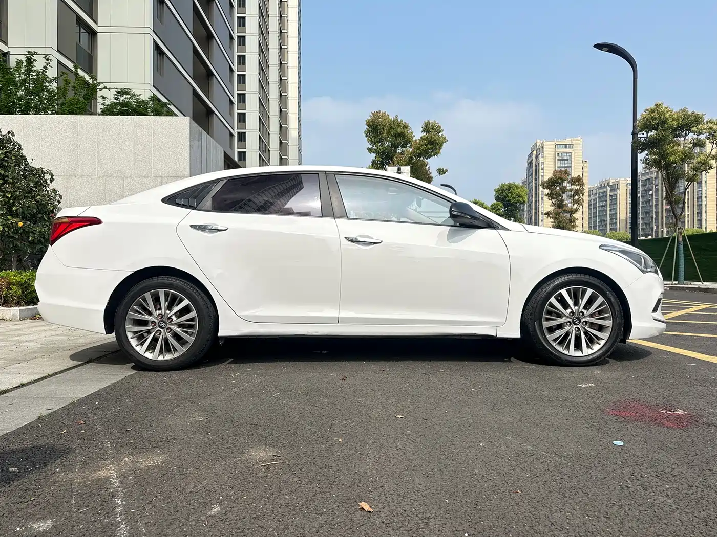 Hyundai Mistra 2017 1.6T Automatic Smart GLS (China V) фото 4