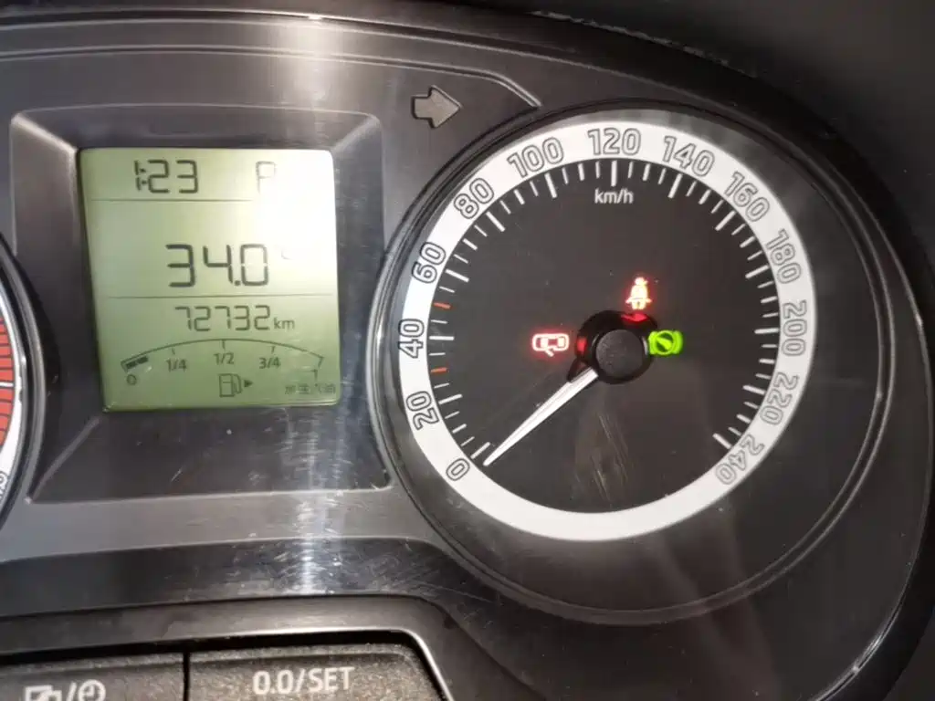 Škoda Fabia 2018 2017 1.4L Auto Car Enjoy Edition