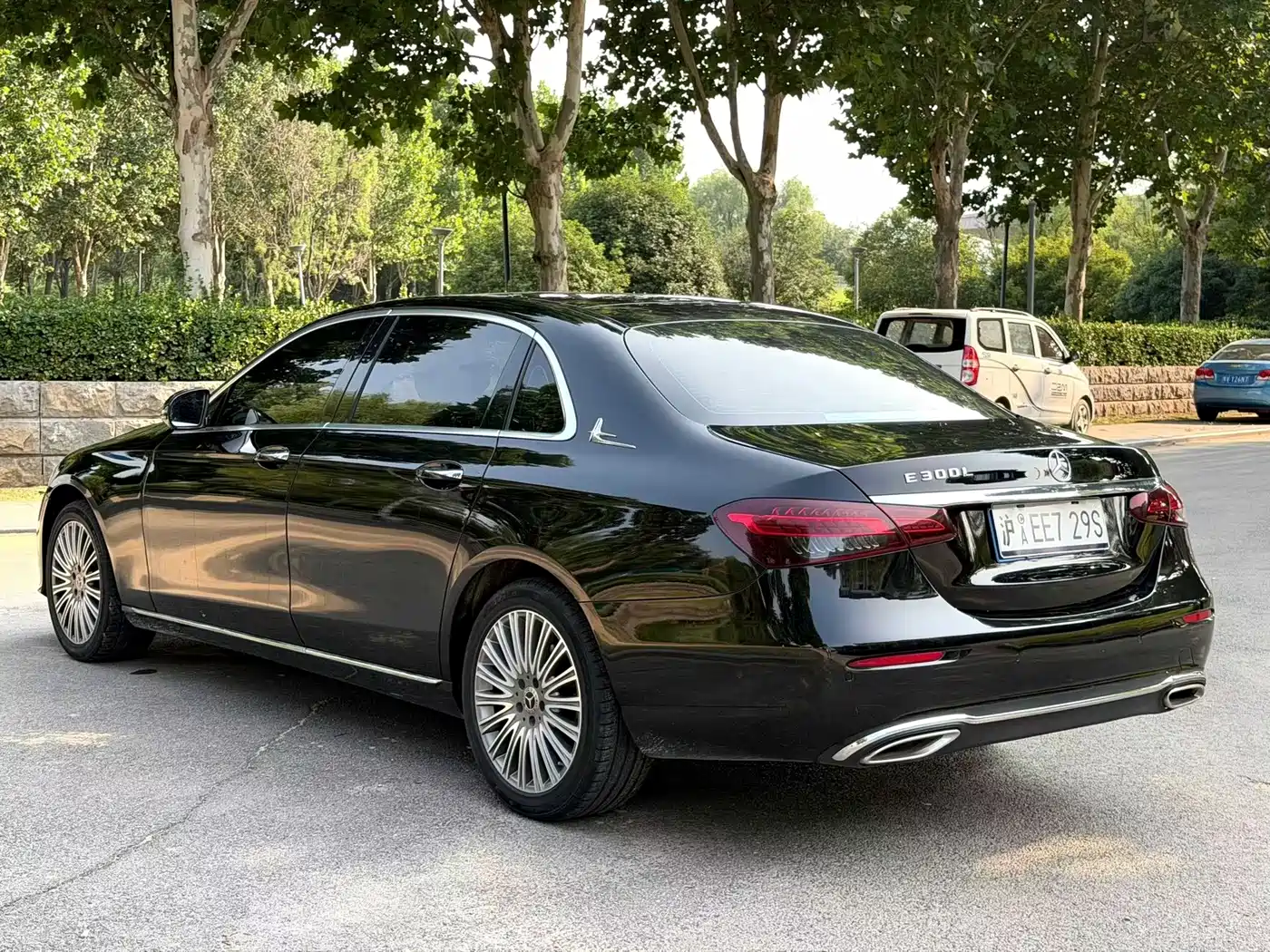 Фото 7 - Mercedes-Benz E-Class