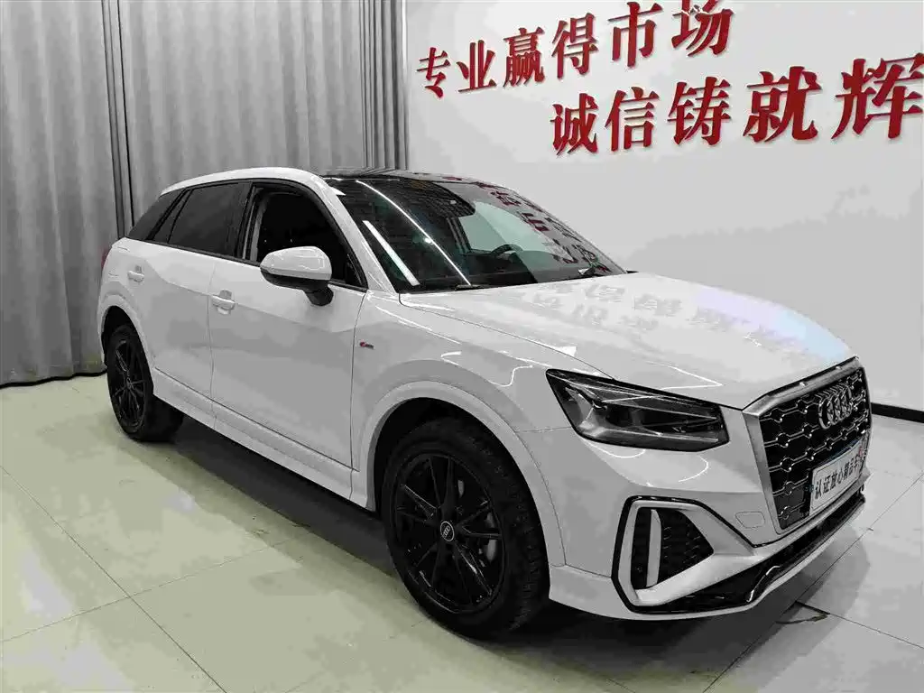 Audi Q2L 2022 35 TFSI Progressive Dynamic фото 3