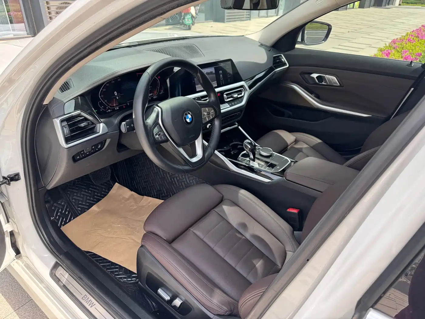 BMW 3 Series 2020 325Li Launch Edition фото 3