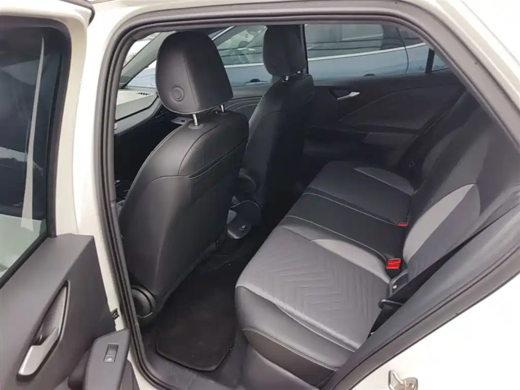 Volkswagen ID.3 2025 Smart Pure Intelligent Edition фото 17