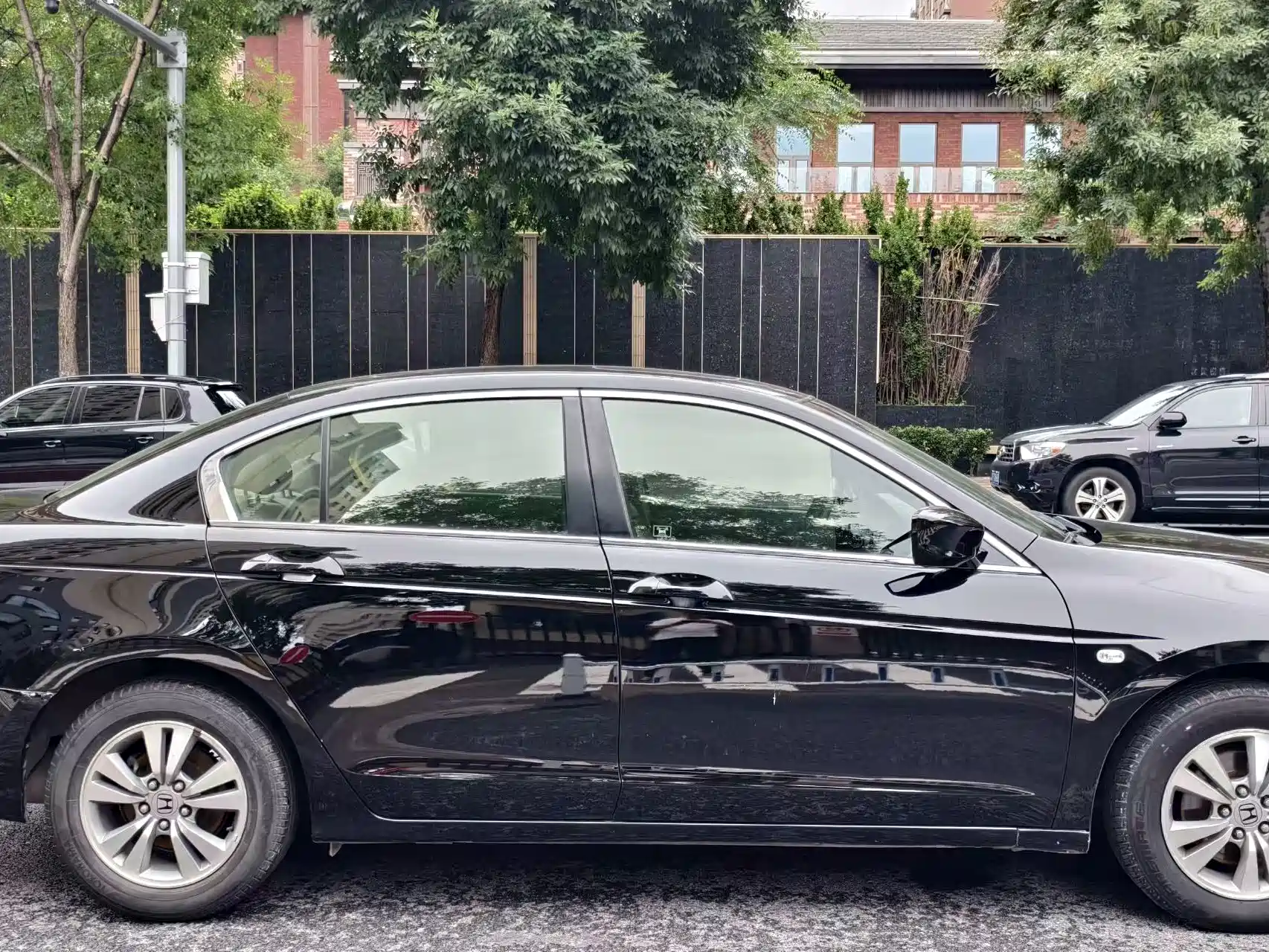 Photo 4 - Honda Accord