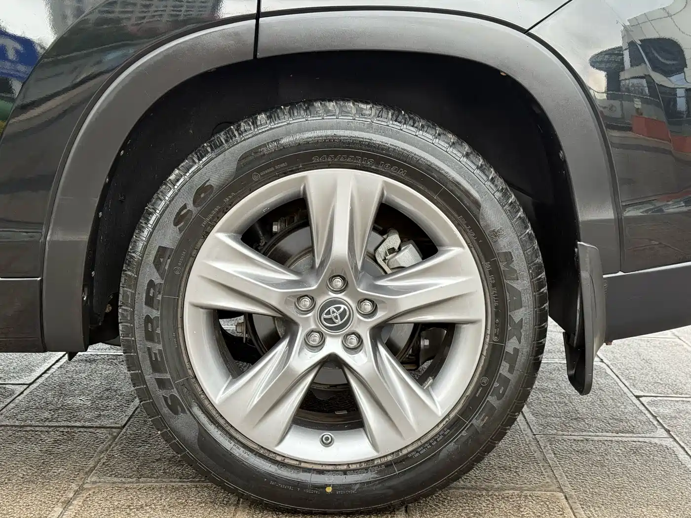Toyota Highlander 2018 2.0T 4WD Luxury 7-seater China VI фото 28
