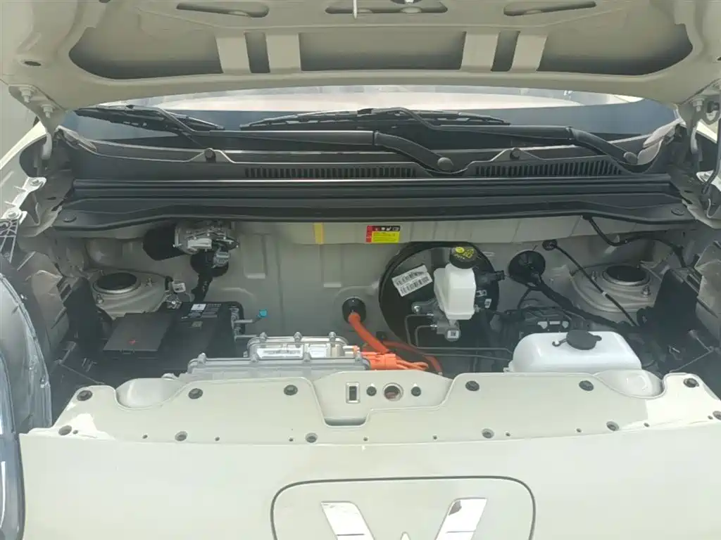 Wuling Motors Hongguang MINIEV 2026 2025 4-Door Advanced