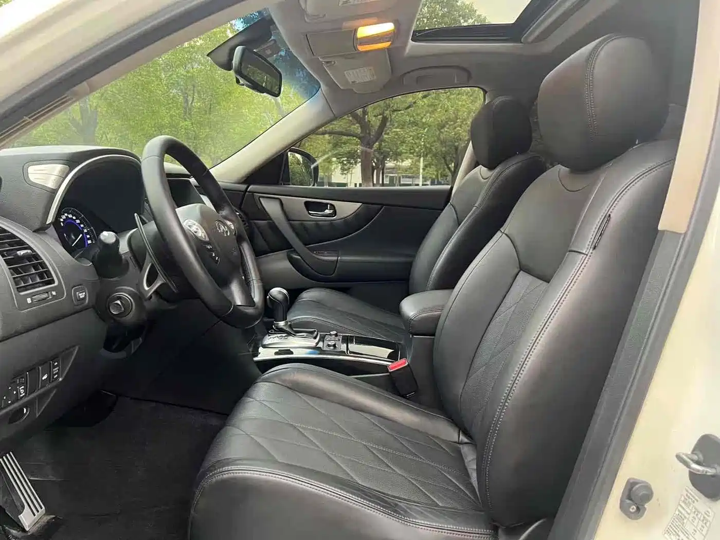 Infiniti QX70 2015 2013 3.7L Standard Edition