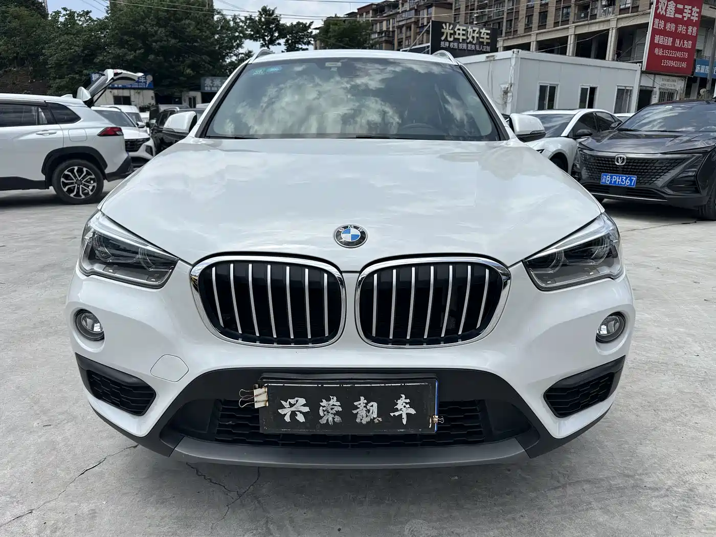 BMW X1 2019 sDrive20Li Leading Model фото 2