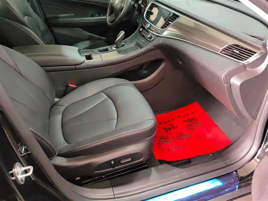 Buick LaCrosse 2022 652T Luxury фото 8