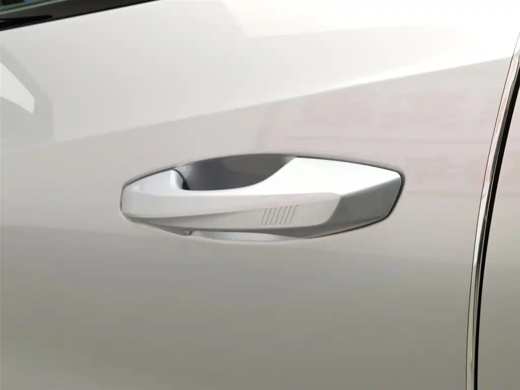 GEELY GALAXY GALAXY L7