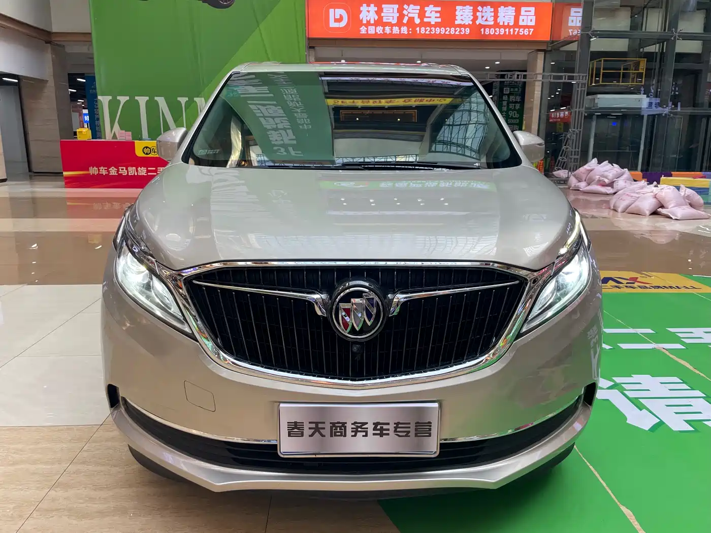 Buick GL8 2018 ES 28T Comfort Type China VI фото 2