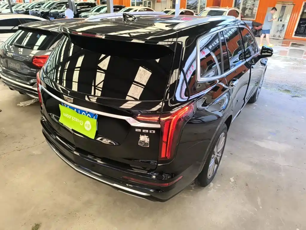 Cadillac XT6 2019 2020 28T 6-Seater 4WD Luxury Model