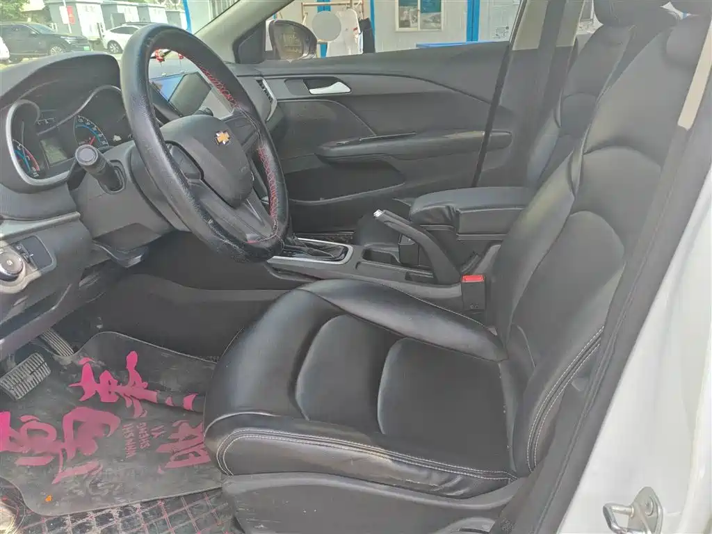 Chevrolet Cavalier 2018 320 Auto Enjoy Sunroof Edition фото 13