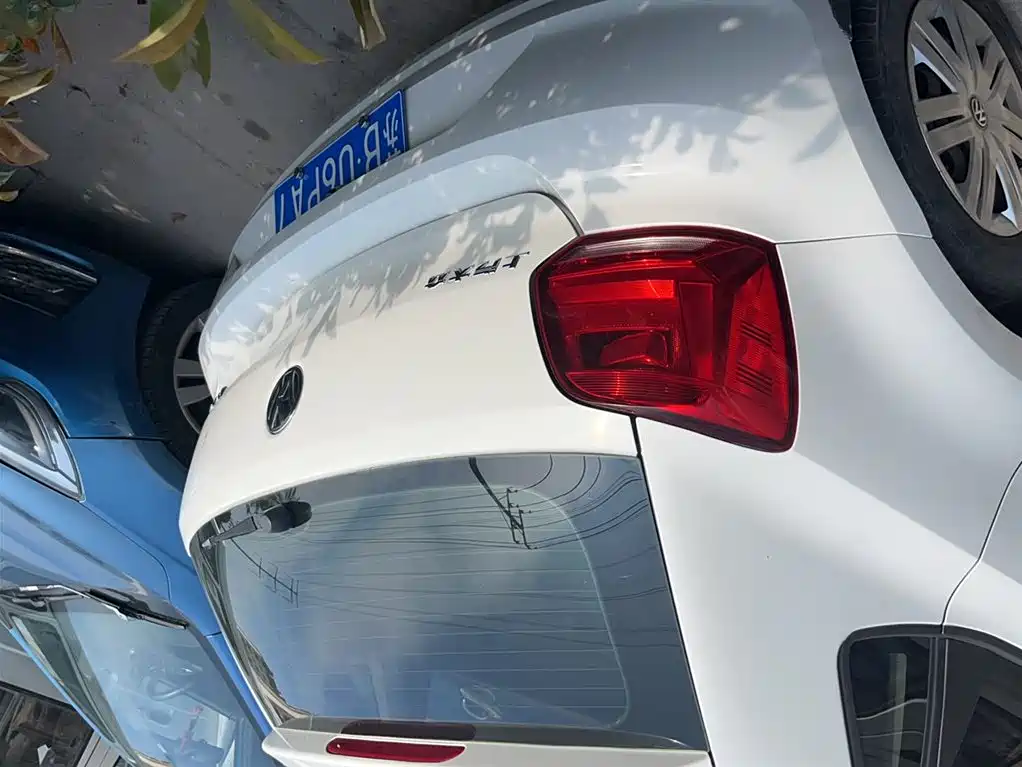 Volkswagen Polo 2018 1.5L Auto Safe Drive фото 8