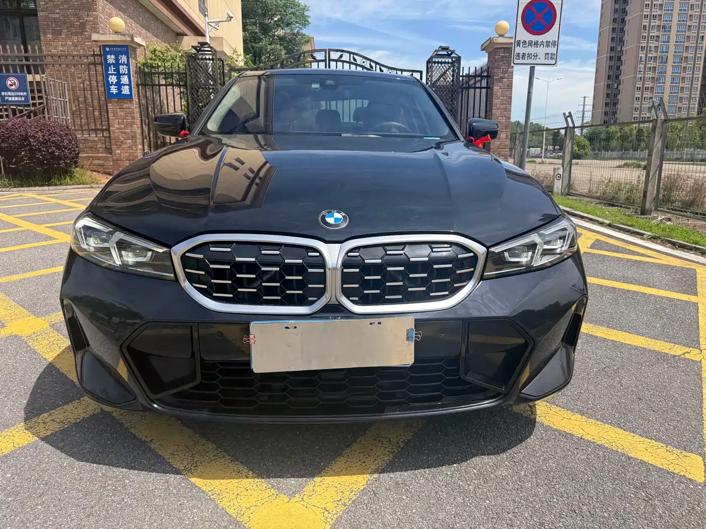 BMW 3 Series 2024 325i M Sport Package фото 2