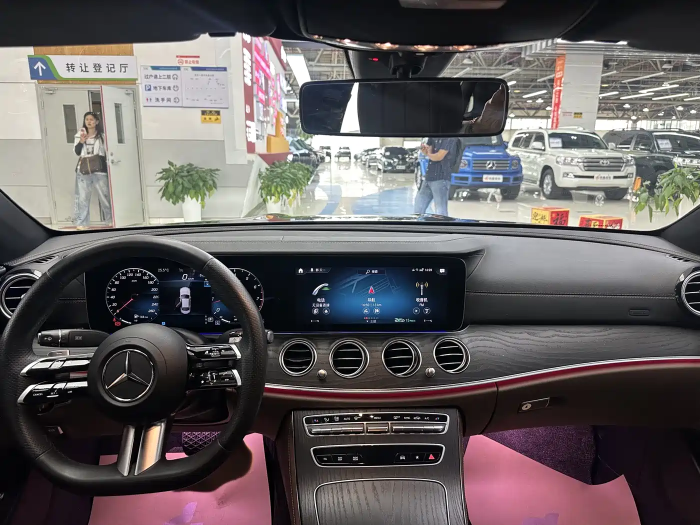 Mercedes-Benz E-Class 2022 Facelift E 300 L Sport Fashion Style фото 20